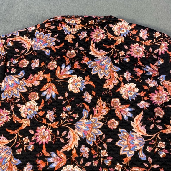 Onque Casual Women’s Black Floral Jacket, Zip front, long sleeves, pockets,sizes - Picture 4 of 9